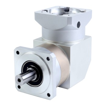 CN Aanbiedingen - RTG-serie 90 mm 4:1 haakse planetaire tandwielkast met speling 10arc-min voor servomotoren